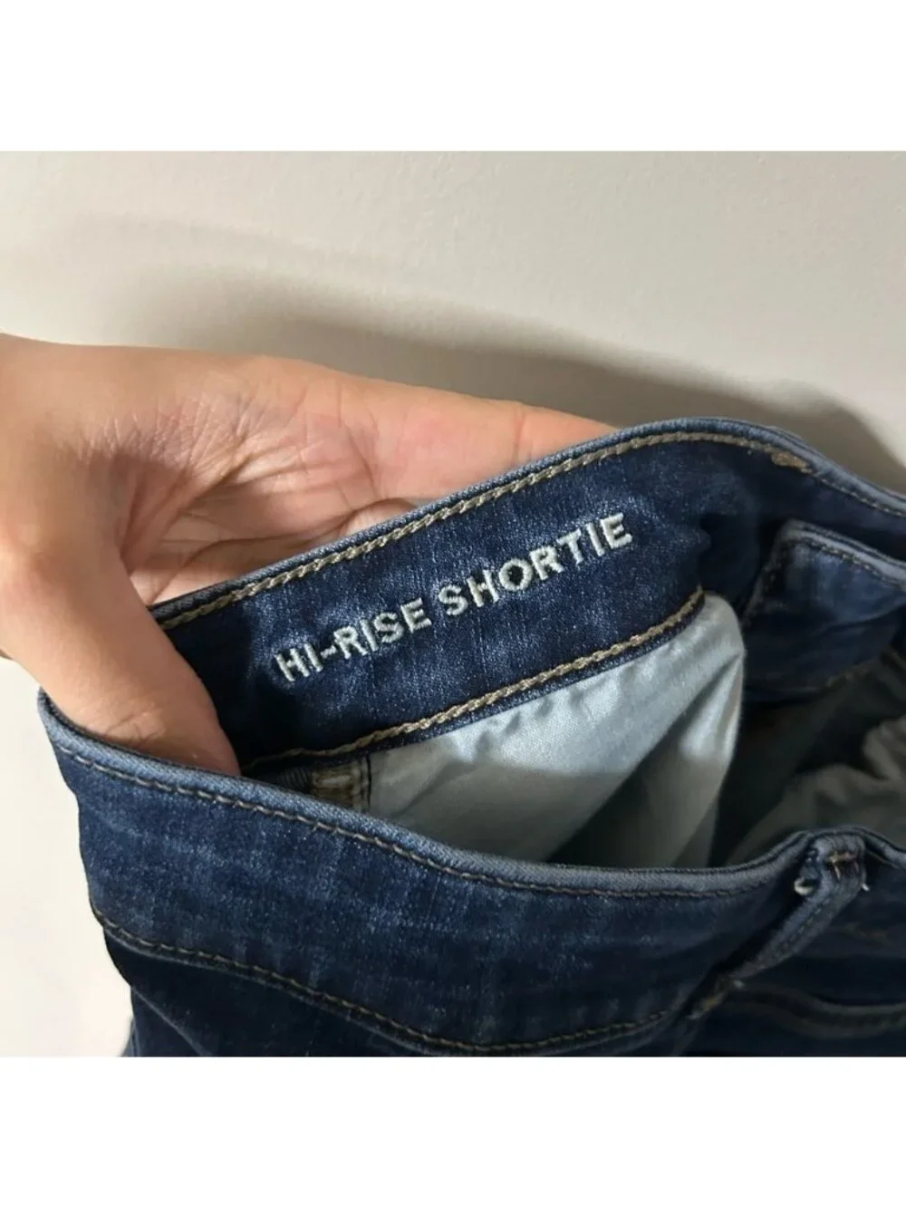 American Eagle‎ Hi-Rose Shortie Jean Shorts